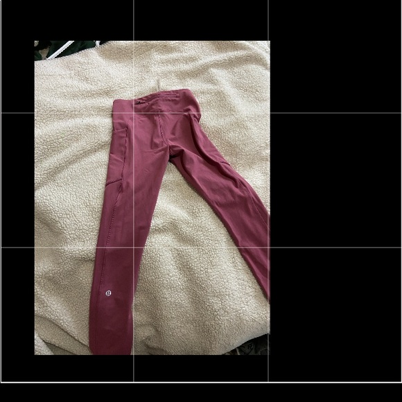 Lulu lemon leggings with pockets. - Picture 2 of 3